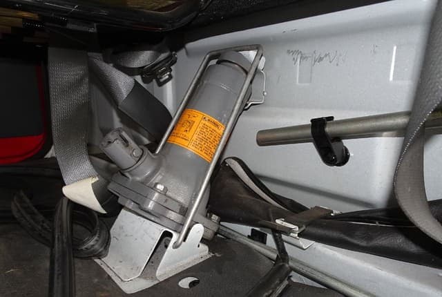 2005 Nissan Atlas JDM car for sale — photo 23 of 25