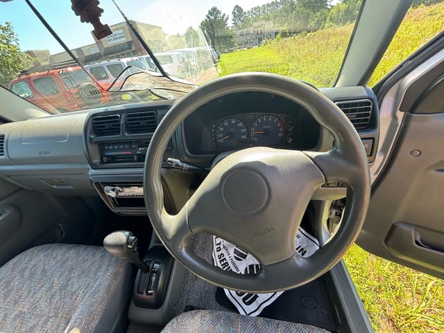 2001 Suzuki Jimny JDM car for sale — photo 7 of 8