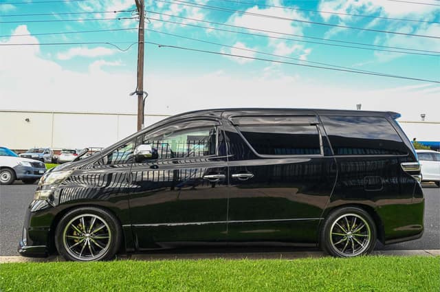2011 Toyota Vellfire JDM car for sale — photo 6 of 24
