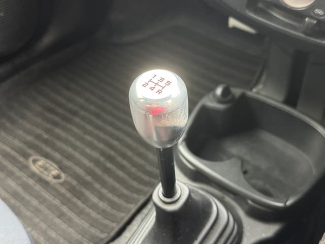 2009 Daihatsu Esse JDM car for sale — photo 22 of 24