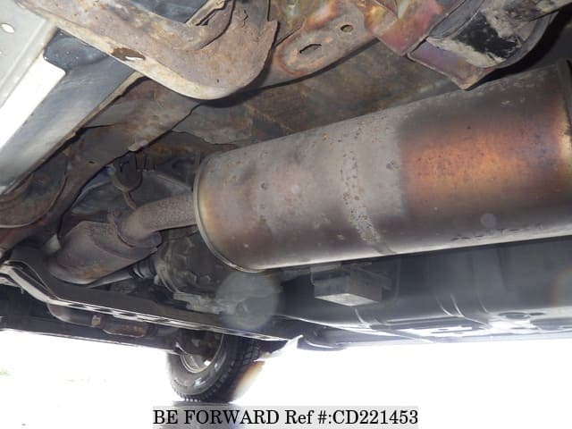 2001 Mitsubishi Pajero JDM car for sale — photo 18 of 20