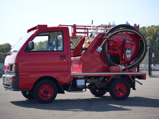 1998 Mitsubishi Minicab JDM car for sale — photo 3 of 13