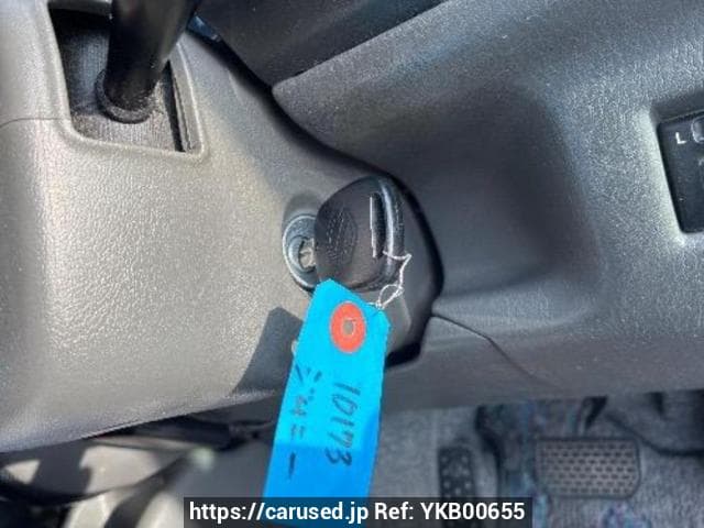 2001 Suzuki Jimny JDM car for sale — photo 24 of 25