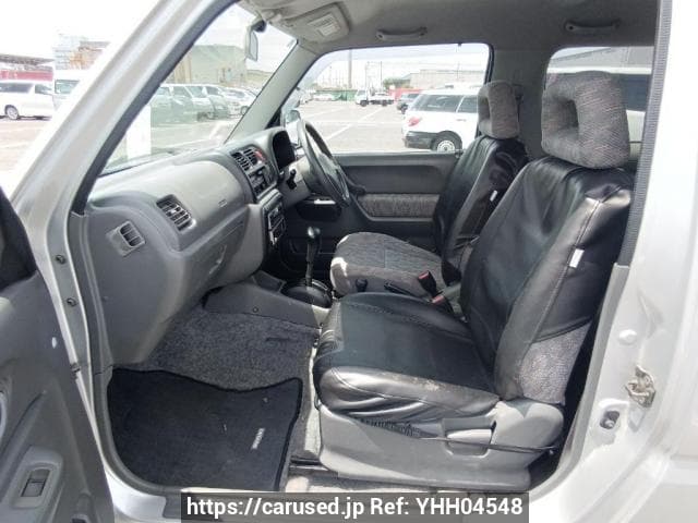 2000 Suzuki Jimny JDM car for sale — photo 14 of 25