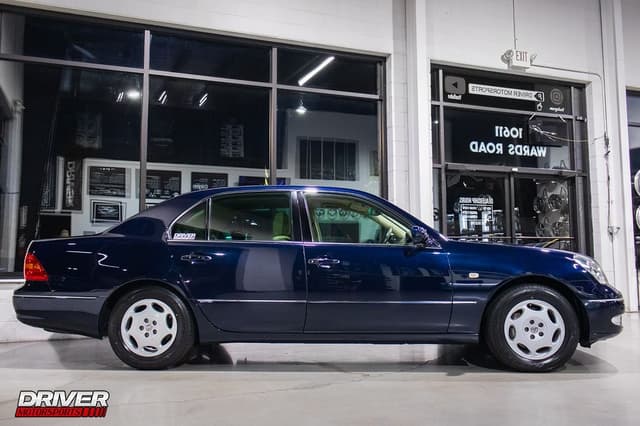 2001 Toyota Celsior JDM car for sale — photo 11 of 25