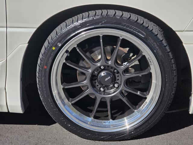 2000 Toyota Estima JDM car for sale — photo 14 of 23