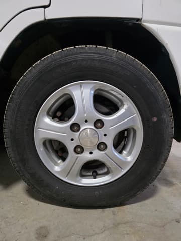 2003 Mitsubishi Minicab JDM car for sale — photo 11 of 19