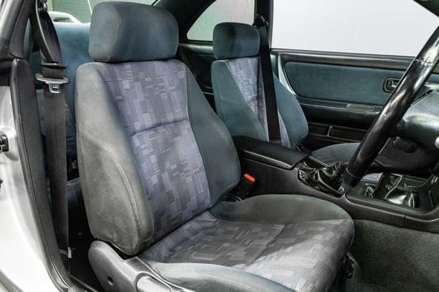 1996 Nissan Skyline JDM car for sale — photo 18 of 19