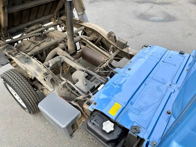 2001 Daihatsu Hijet JDM car for sale — photo 21 of 25