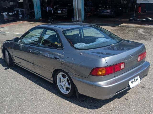1998 Honda Integra JDM car for sale — photo 14 of 20