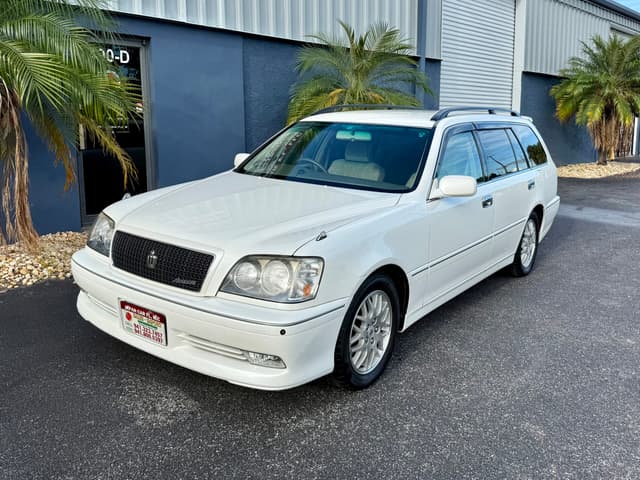 2000 Toyota Crown JDM car for sale — photo 13 of 21
