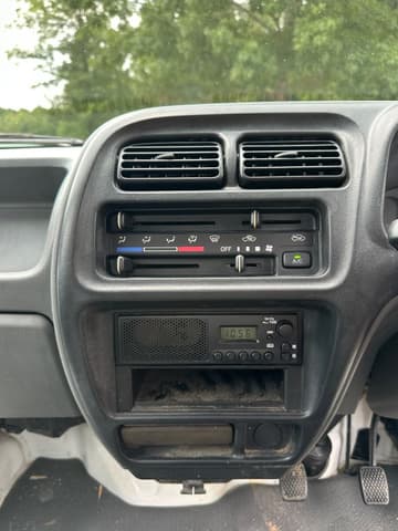 1999 Suzuki Carry JDM car for sale — photo 20 of 24