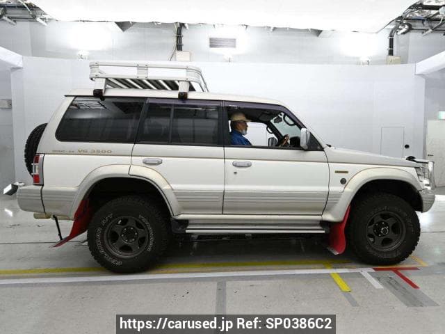 1995 Mitsubishi Pajero JDM car for sale — photo 3 of 3