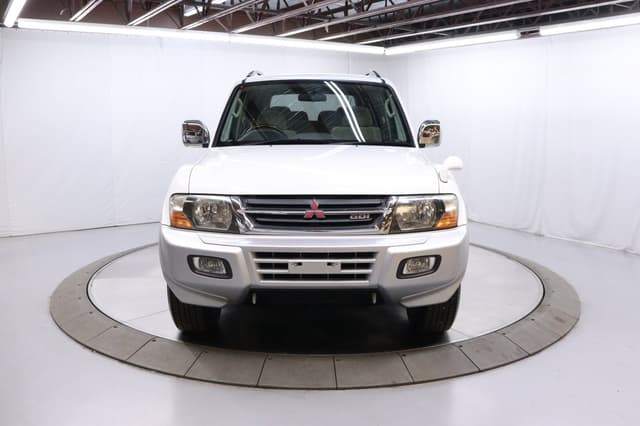 2000 Mitsubishi Pajero JDM car for sale — photo 3 of 25