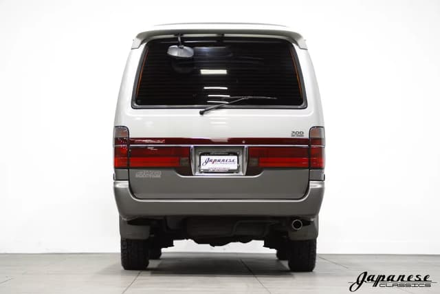 1995 Toyota HiAce JDM car for sale — photo 7 of 25