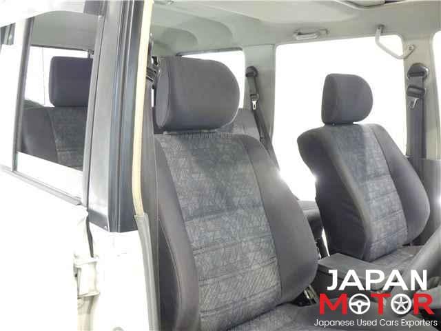 2000 Toyota Land Cruiser JDM car for sale — photo 8 of 25