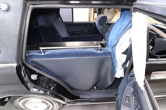 1995 Toyota Crown JDM car for sale — photo 20 of 25