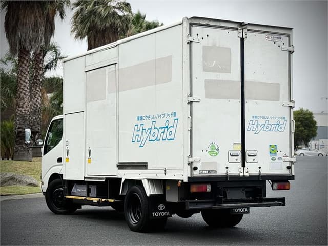 2008 Toyota Dyna JDM car for sale — photo 9 of 10