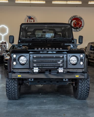 1990 Land Rover Defender JDM car for sale — photo 2 of 13