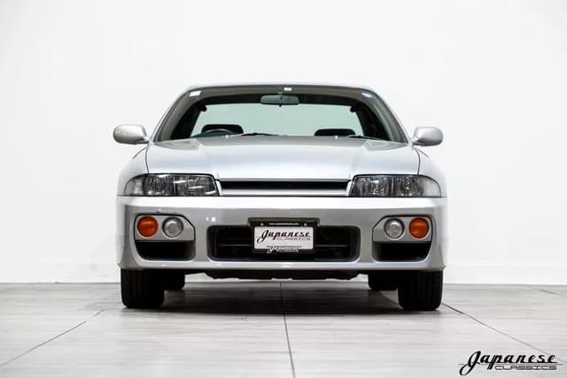 1997 Nissan Skyline JDM car for sale — photo 2 of 25