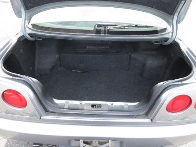 1998 Nissan Skyline JDM car for sale — photo 7 of 19