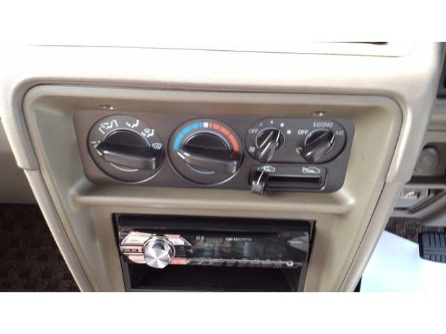 1995 Mitsubishi Pajero JDM car for sale — photo 8 of 25