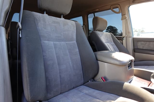 1998 Toyota Land Cruiser JDM car for sale — photo 17 of 21