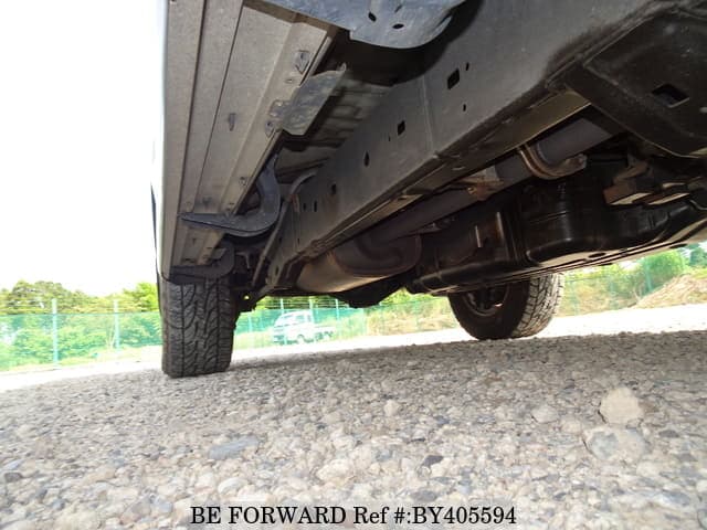 2002 Toyota Land Cruiser Prado JDM car for sale — photo 23 of 25