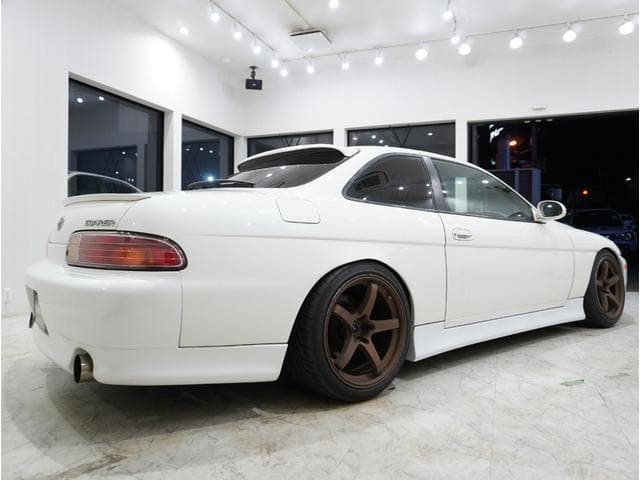 1996 Toyota Soarer JDM car for sale — photo 17 of 20