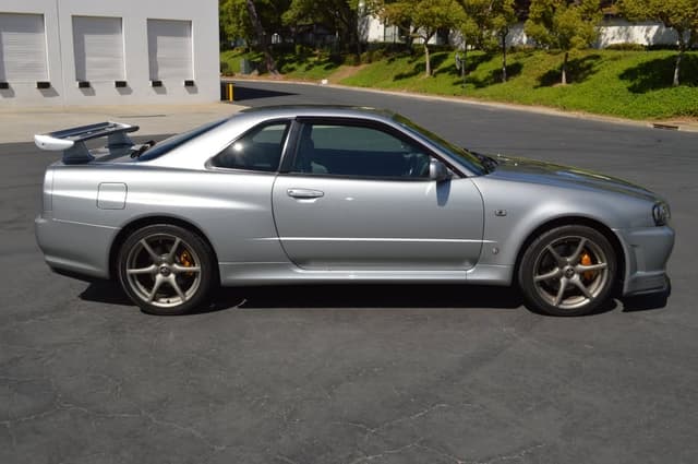 1999 Nissan Skyline JDM car for sale — photo 8 of 20