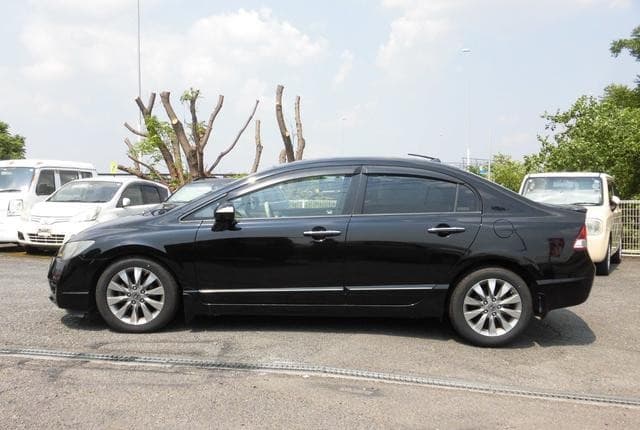2010 Honda Civic JDM car for sale — photo 3 of 25