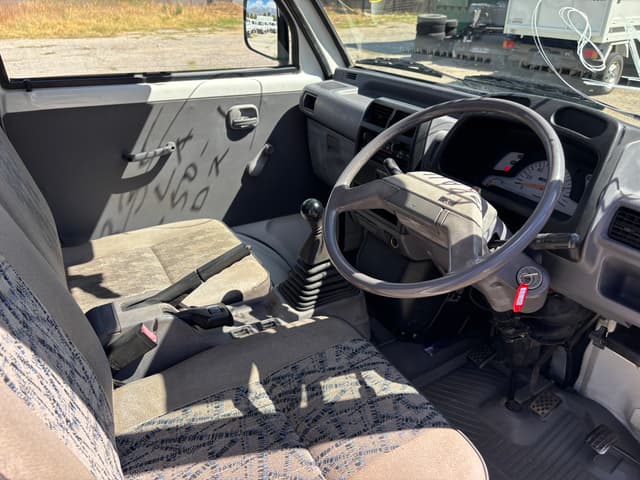 1996 Mitsubishi Minicab JDM car for sale — photo 12 of 25