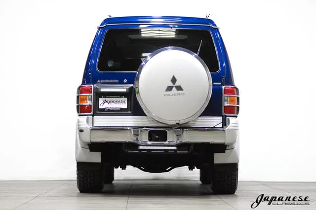 1997 Mitsubishi Pajero JDM car for sale — photo 7 of 25
