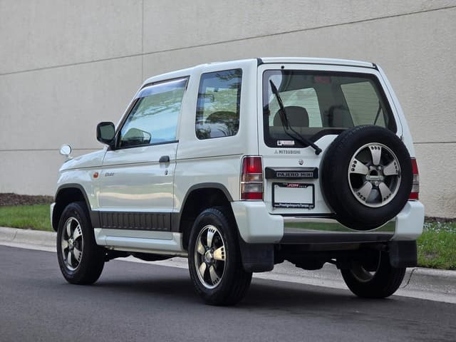 1998 Mitsubishi Pajero Mini JDM car for sale — photo 9 of 25