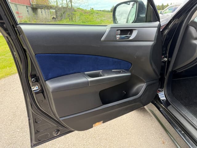 2011 Subaru Forester JDM car for sale — photo 16 of 25