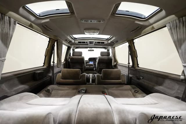1997 Toyota HiAce JDM car for sale — photo 21 of 25