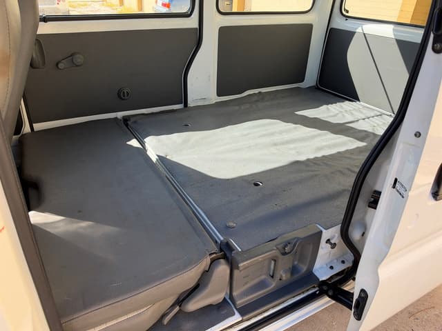 1998 Suzuki Every JDM car for sale — photo 17 of 20