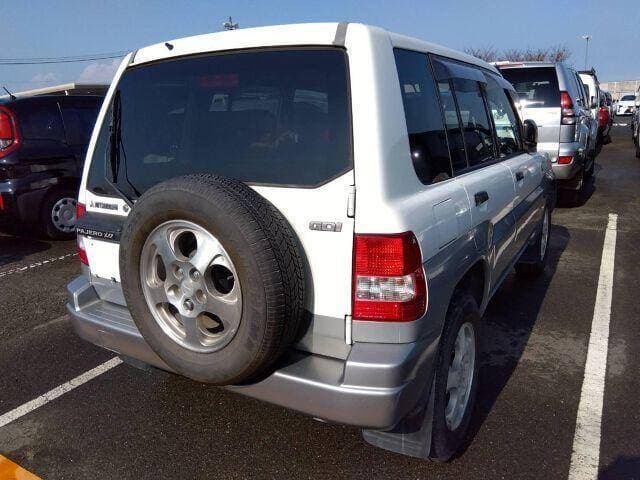 1999 Mitsubishi Pajero JDM car for sale — photo 5 of 6