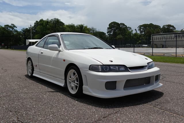 1997 Honda Integra JDM car for sale — photo 3 of 18