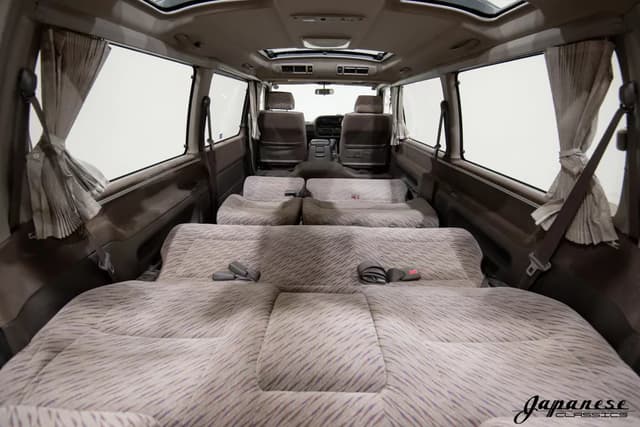 1995 Toyota HiAce JDM car for sale — photo 25 of 25