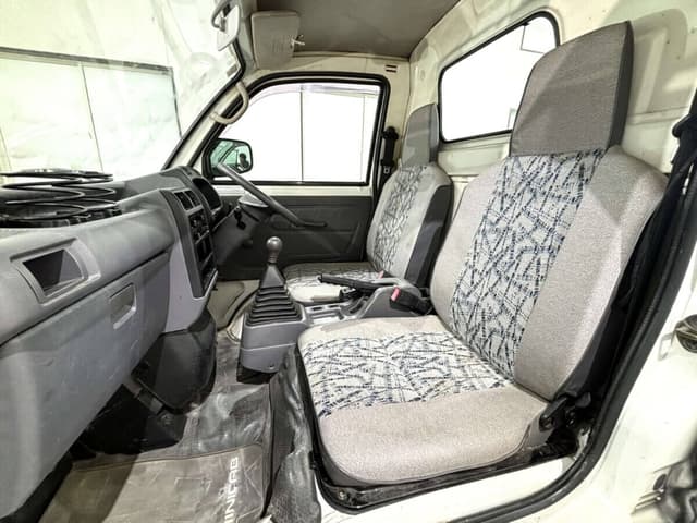 1997 Mitsubishi Minicab JDM car for sale — photo 9 of 10
