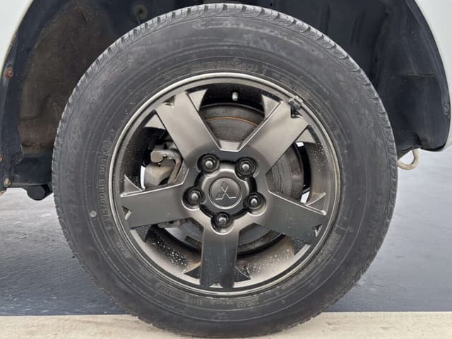 2001 Mitsubishi Pajero Mini JDM car for sale — photo 23 of 25