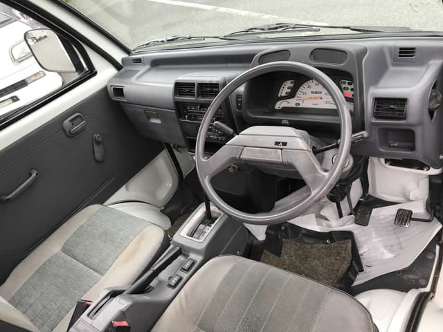 1996 Mitsubishi Minicab JDM car for sale — photo 3 of 3