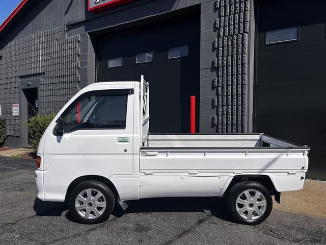 1998 Daihatsu Hijet JDM car for sale — photo 4 of 25