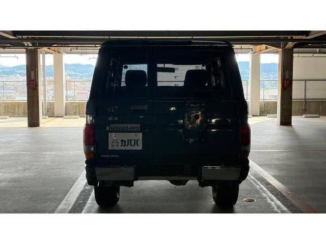 1995 Toyota Land Cruiser JDM car for sale — photo 4 of 20