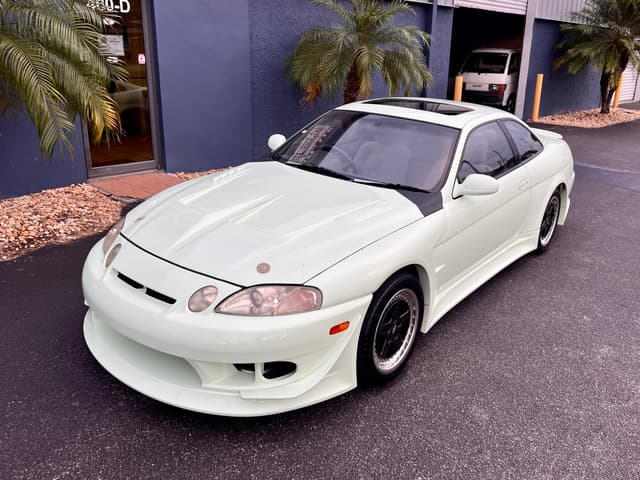 1991 Toyota Soarer JDM car for sale — photo 13 of 21