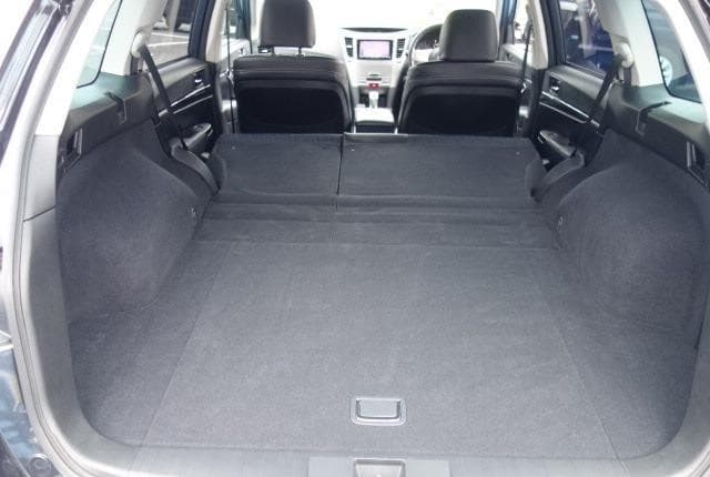 2011 Subaru Legacy JDM car for sale — photo 19 of 25