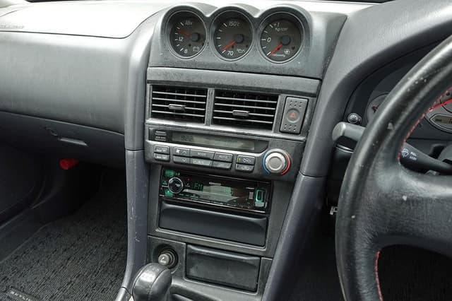 1998 Nissan Skyline JDM car for sale — photo 23 of 25