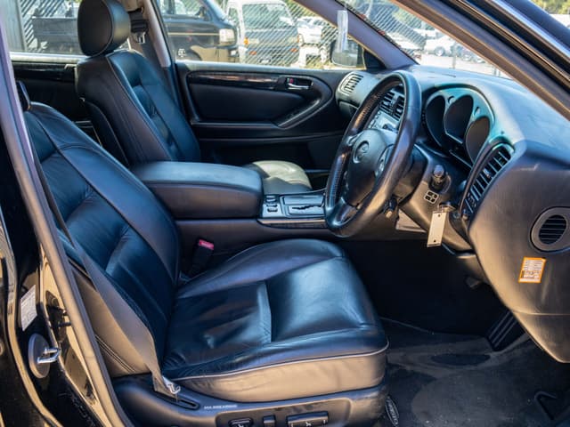 1998 Toyota Aristo JDM car for sale — photo 11 of 13