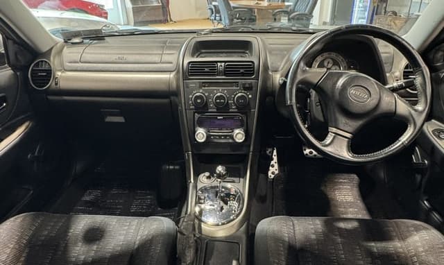 1998 Toyota Altezza JDM car for sale — photo 20 of 25